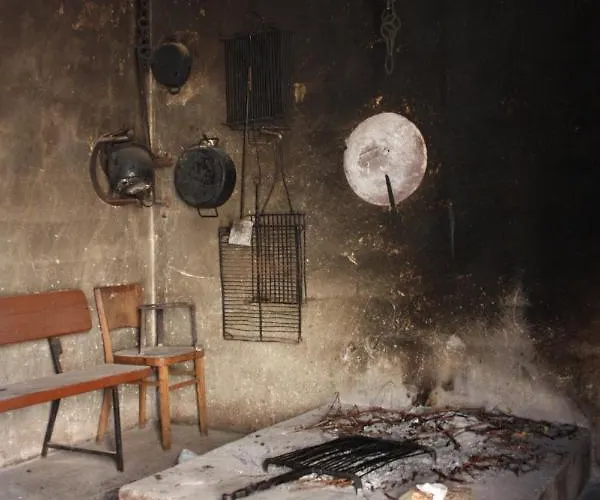 Apartments With Parking Space Vinisce, Trogir - 6117 Apartman Vinisce